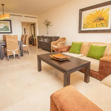 Los Granados 2612 Apartment